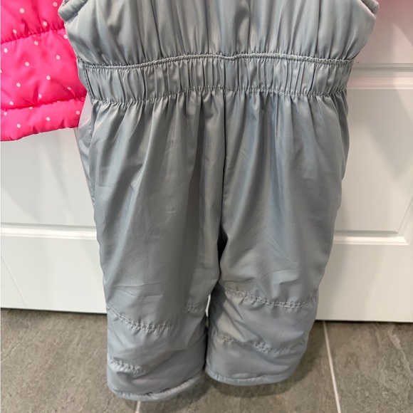 USED 24mo girls puffy snowsuit, Carter’s, pink/gray winter jacket & overalls - Picture 11 of 16